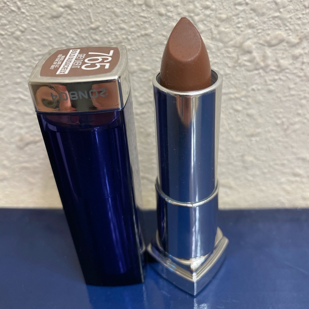 🚩Pick 3/$15🚩 Maybelline Gray Over it